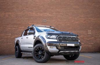 FORD-RANGER-VAPOR-MATTE-BLACK